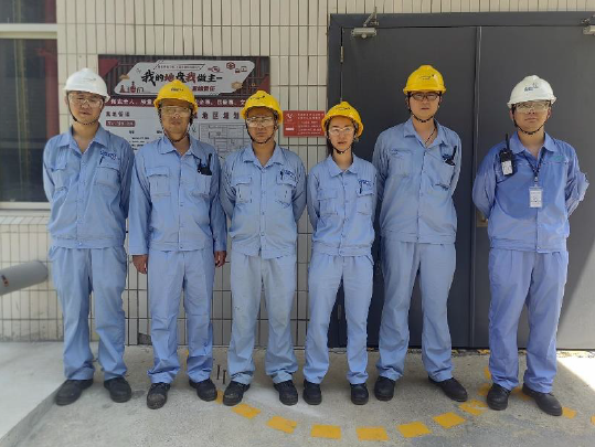 "Hot" Pursuit of Breakthroughs, "Summer" Harvest of Success